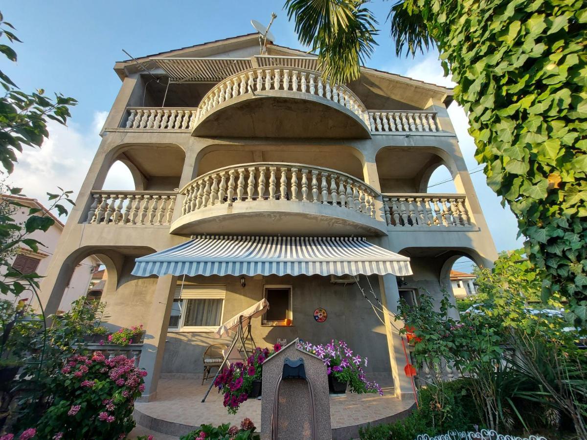Apartman Palma Marinici  المظهر الخارجي الصورة