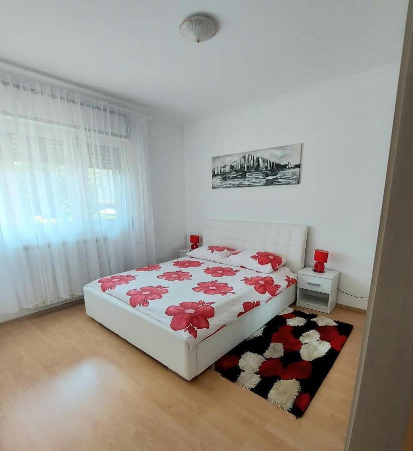 Apartman Palma Marinici  المظهر الخارجي الصورة