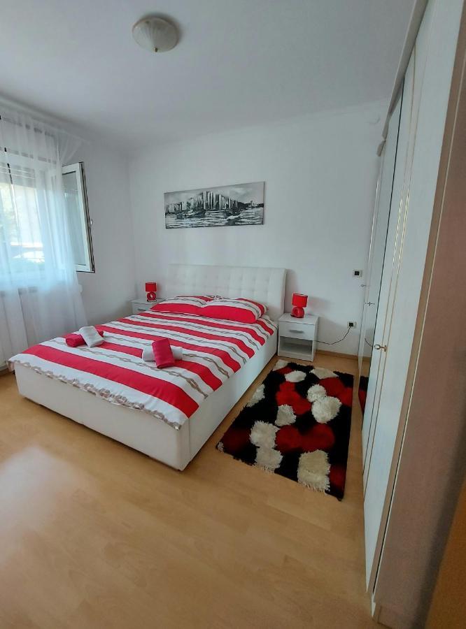 Apartman Palma Marinici  المظهر الخارجي الصورة