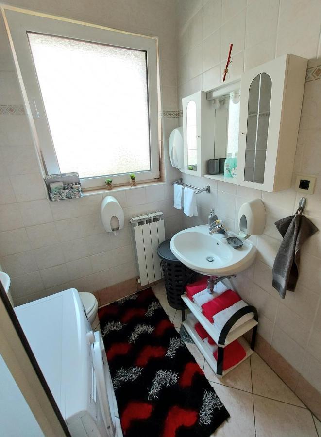 Apartman Palma Marinici  المظهر الخارجي الصورة
