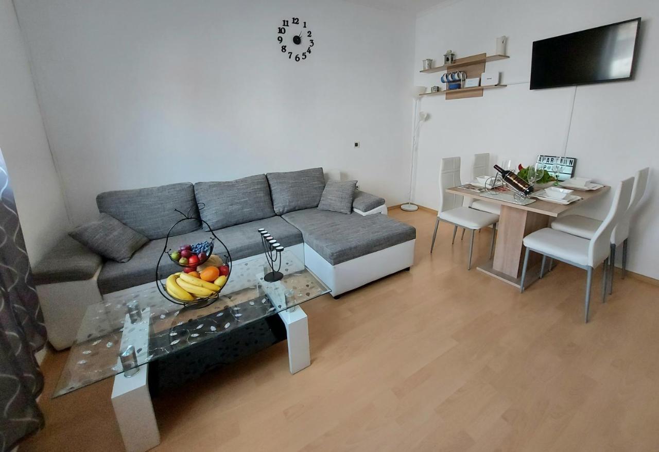 Apartman Palma Marinici  المظهر الخارجي الصورة